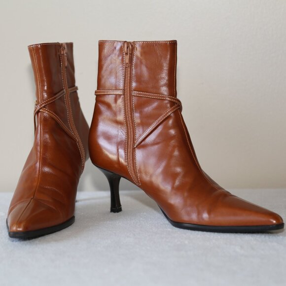 Gorgeous Ballin made in Italy brown buttery leather ankle boots pointed toes 36 - Picture 2 of 9